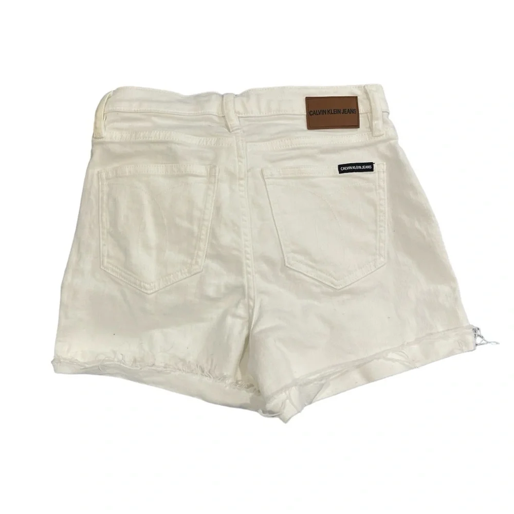 Calvin Klein Jeans White High Rise Jean Shorts Size 24 - Picture 2 of 6